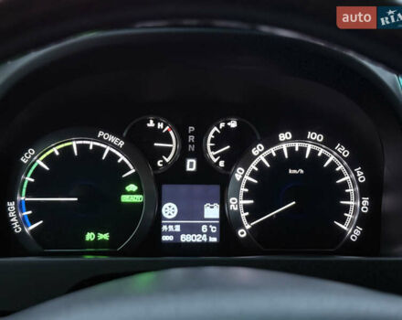 Білий Тойота Веллфаір, об'ємом двигуна 2.36 л та пробігом 69 тис. км за 23500 $, фото 69 на Automoto.ua