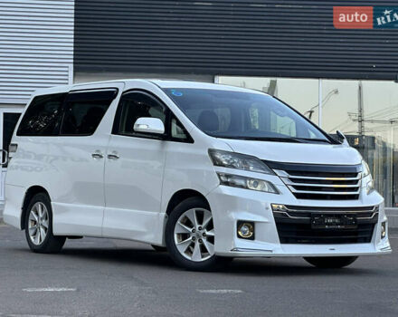 Белый Тойота Веллфаир, объемом двигателя 2.36 л и пробегом 57 тыс. км за 19200 $, фото 6 на Automoto.ua