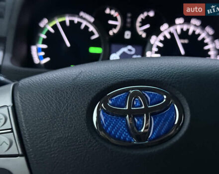 Білий Тойота Веллфаір, об'ємом двигуна 2.36 л та пробігом 69 тис. км за 23500 $, фото 70 на Automoto.ua