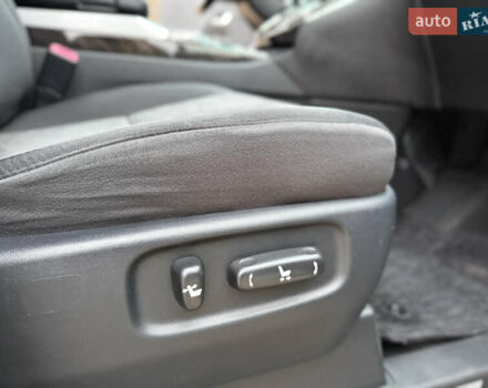 Білий Тойота Веллфаір, об'ємом двигуна 2.36 л та пробігом 69 тис. км за 23500 $, фото 88 на Automoto.ua