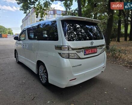 Білий Тойота Веллфаір, об'ємом двигуна 2.4 л та пробігом 97 тис. км за 18500 $, фото 5 на Automoto.ua