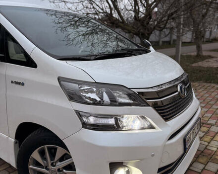 Білий Тойота Веллфаір, об'ємом двигуна 2.36 л та пробігом 69 тис. км за 23500 $, фото 56 на Automoto.ua