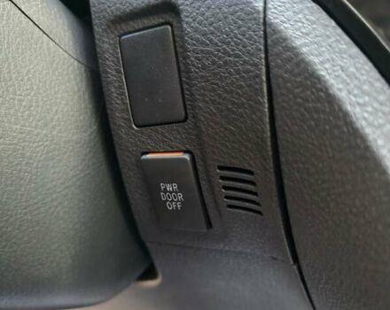 Білий Тойота Веллфаір, об'ємом двигуна 2.4 л та пробігом 97 тис. км за 18500 $, фото 29 на Automoto.ua