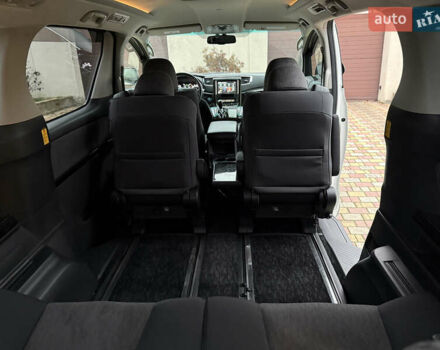 Білий Тойота Веллфаір, об'ємом двигуна 2.36 л та пробігом 69 тис. км за 23500 $, фото 140 на Automoto.ua