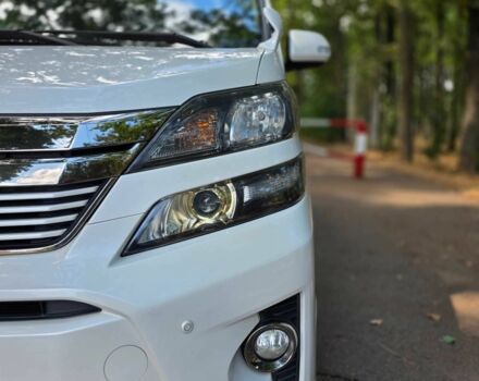 Белый Тойота Веллфаир, объемом двигателя 2.4 л и пробегом 97 тыс. км за 17900 $, фото 21 на Automoto.ua