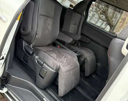 Білий Тойота Веллфаір, об'ємом двигуна 2.36 л та пробігом 69 тис. км за 23500 $, фото 121 на Automoto.ua