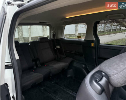 Білий Тойота Веллфаір, об'ємом двигуна 2.36 л та пробігом 69 тис. км за 23500 $, фото 115 на Automoto.ua