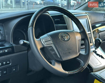 Белый Тойота Веллфаир, объемом двигателя 2.36 л и пробегом 57 тыс. км за 19200 $, фото 42 на Automoto.ua