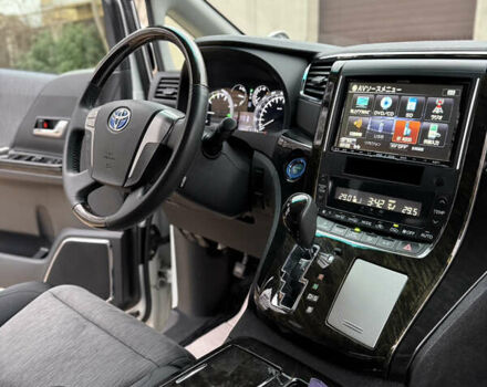 Білий Тойота Веллфаір, об'ємом двигуна 2.36 л та пробігом 69 тис. км за 23500 $, фото 91 на Automoto.ua