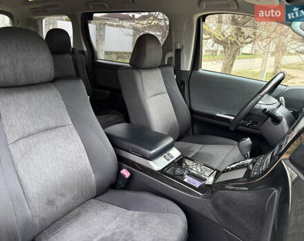 Білий Тойота Веллфаір, об'ємом двигуна 2.36 л та пробігом 69 тис. км за 23500 $, фото 99 на Automoto.ua