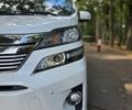 Білий Тойота Веллфаір, об'ємом двигуна 2.4 л та пробігом 97 тис. км за 18500 $, фото 1 на Automoto.ua