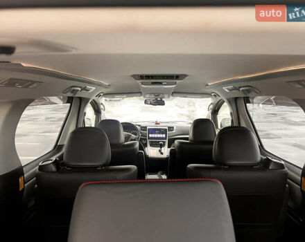 Білий Тойота Веллфаір, об'ємом двигуна 2.36 л та пробігом 82 тис. км за 18500 $, фото 12 на Automoto.ua