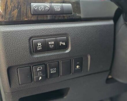 Білий Тойота Веллфаір, об'ємом двигуна 2.4 л та пробігом 97 тис. км за 18500 $, фото 20 на Automoto.ua