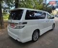 Білий Тойота Веллфаір, об'ємом двигуна 2.4 л та пробігом 97 тис. км за 18500 $, фото 4 на Automoto.ua