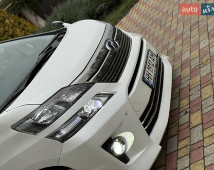 Білий Тойота Веллфаір, об'ємом двигуна 2.36 л та пробігом 69 тис. км за 23500 $, фото 34 на Automoto.ua