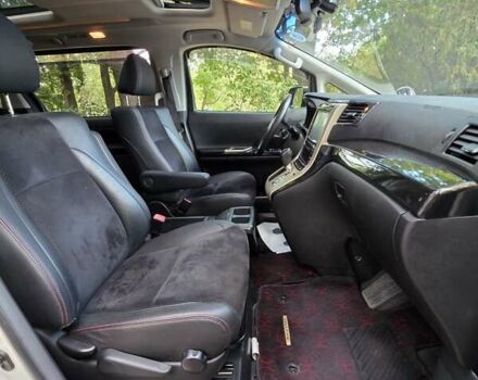 Білий Тойота Веллфаір, об'ємом двигуна 2.4 л та пробігом 97 тис. км за 18500 $, фото 45 на Automoto.ua