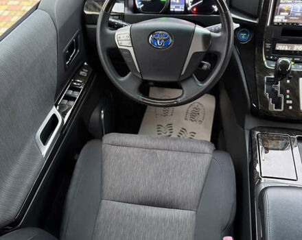 Білий Тойота Веллфаір, об'ємом двигуна 2.36 л та пробігом 69 тис. км за 23500 $, фото 75 на Automoto.ua