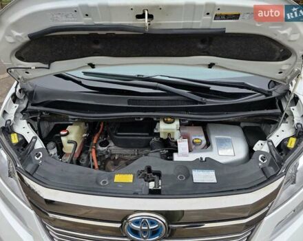 Белый Тойота Веллфаир, объемом двигателя 2.4 л и пробегом 81 тыс. км за 23000 $, фото 46 на Automoto.ua