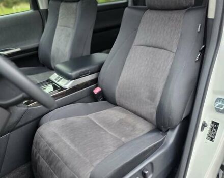 Белый Тойота Веллфаир, объемом двигателя 2.4 л и пробегом 81 тыс. км за 23000 $, фото 21 на Automoto.ua