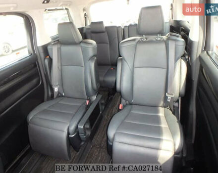 Білий Тойота Веллфаір, об'ємом двигуна 2.5 л та пробігом 126 тис. км за 33900 $, фото 26 на Automoto.ua