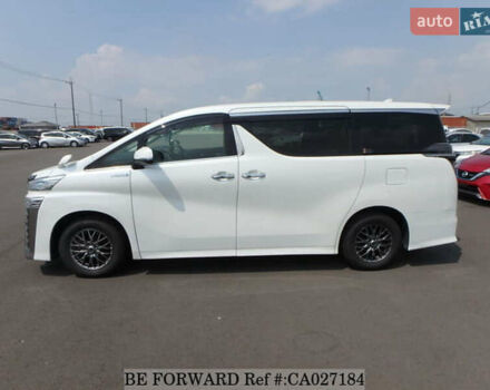 Білий Тойота Веллфаір, об'ємом двигуна 2.5 л та пробігом 126 тис. км за 33900 $, фото 1 на Automoto.ua