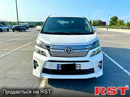 Тойота Веллфаір 2013 у Києві на Automoto.ua Білий Тойота Веллфаір, об'ємом двигуна 2.4 л та пробігом 70 тис. км за 18000 $, фото 1 на Automoto.ua