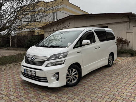 Білий Тойота Веллфаір, об'ємом двигуна 2.36 л та пробігом 69 тис. км за 23500 $, фото 1 на Automoto.ua