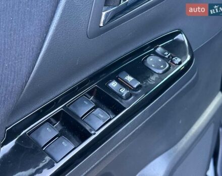 Черный Тойота Веллфаир, объемом двигателя 2.4 л и пробегом 79 тыс. км за 14490 $, фото 14 на Automoto.ua