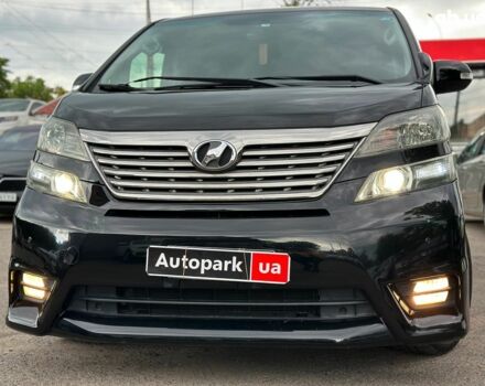 Черный Тойота Веллфаир, объемом двигателя 2.4 л и пробегом 150 тыс. км за 14890 $, фото 2 на Automoto.ua