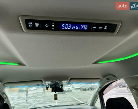 Черный Тойота Веллфаир, объемом двигателя 2.5 л и пробегом 92 тыс. км за 39000 $, фото 31 на Automoto.ua