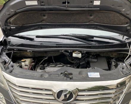 Сірий Тойота Веллфаір, об'ємом двигуна 0 л та пробігом 110 тис. км за 14700 $, фото 13 на Automoto.ua