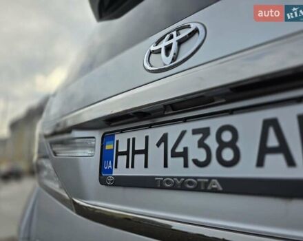 Серый Тойота Веллфаир, объемом двигателя 2.4 л и пробегом 91 тыс. км за 18500 $, фото 13 на Automoto.ua