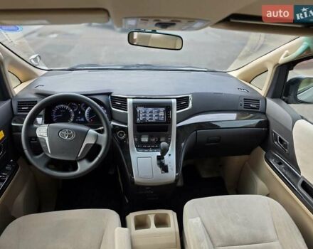Серый Тойота Веллфаир, объемом двигателя 2.4 л и пробегом 91 тыс. км за 18500 $, фото 36 на Automoto.ua