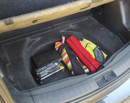 Черный Тойота Verso-S, объемом двигателя 1.3 л и пробегом 294 тыс. км за 6500 $, фото 37 на Automoto.ua