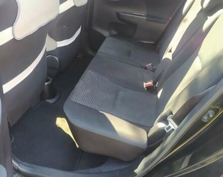 Черный Тойота Verso-S, объемом двигателя 1.3 л и пробегом 294 тыс. км за 6500 $, фото 17 на Automoto.ua