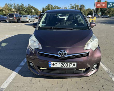 Фиолетовый Тойота Verso-S, объемом двигателя 1.3 л и пробегом 176 тыс. км за 8500 $, фото 1 на Automoto.ua