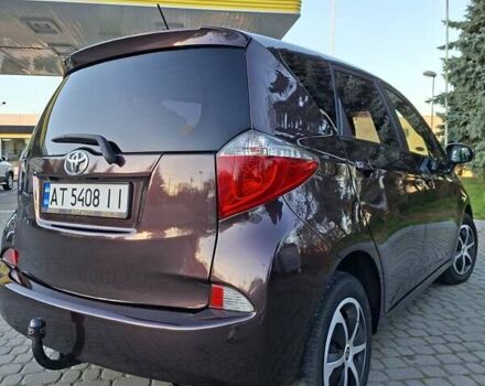 Фіолетовий Тойота Verso-S, об'ємом двигуна 1.36 л та пробігом 244 тис. км за 8999 $, фото 4 на Automoto.ua