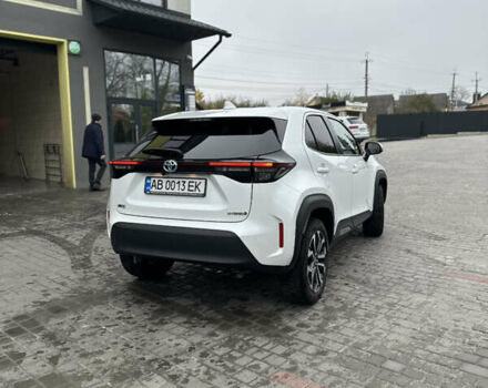 Білий Тойота Yaris Cross, об'ємом двигуна 1.49 л та пробігом 49 тис. км за 25000 $, фото 1 на Automoto.ua