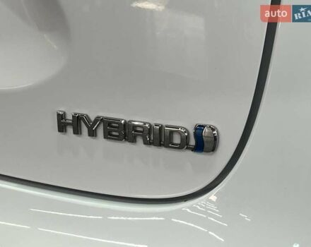 Белый Тойота Yaris Cross, объемом двигателя 1.49 л и пробегом 69 тыс. км за 24900 $, фото 6 на Automoto.ua