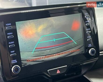 Белый Тойота Yaris Cross, объемом двигателя 1.49 л и пробегом 69 тыс. км за 24900 $, фото 20 на Automoto.ua