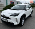Белый Тойота Yaris Cross, объемом двигателя 1.49 л и пробегом 34 тыс. км за 24500 $, фото 1 на Automoto.ua