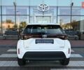 Белый Тойота Yaris Cross, объемом двигателя 1.49 л и пробегом 47 тыс. км за 25675 $, фото 3 на Automoto.ua