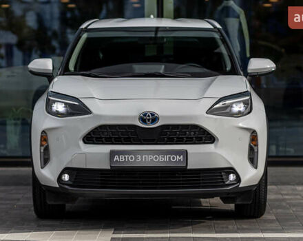 Білий Тойота Yaris Cross, об'ємом двигуна 1.49 л та пробігом 44 тис. км за 25300 $, фото 3 на Automoto.ua