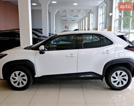 Белый Тойота Yaris Cross, объемом двигателя 1.5 л и пробегом 69 тыс. км за 25500 $, фото 19 на Automoto.ua