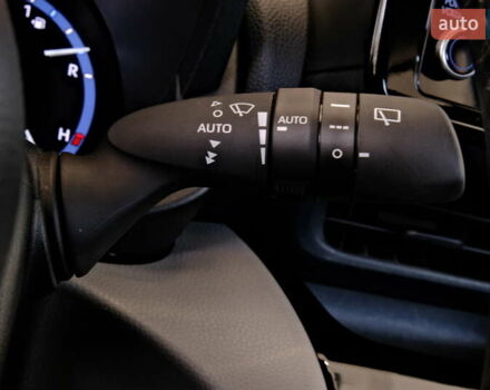 Белый Тойота Yaris Cross, объемом двигателя 1.5 л и пробегом 69 тыс. км за 25500 $, фото 41 на Automoto.ua