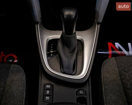 Белый Тойота Yaris Cross, объемом двигателя 1.5 л и пробегом 69 тыс. км за 25500 $, фото 34 на Automoto.ua