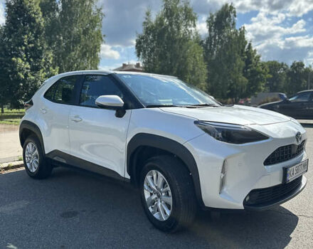 Белый Тойота Yaris Cross, объемом двигателя 1.49 л и пробегом 6 тыс. км за 26000 $, фото 11 на Automoto.ua