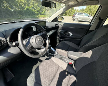 Белый Тойота Yaris Cross, объемом двигателя 1.49 л и пробегом 6 тыс. км за 26000 $, фото 14 на Automoto.ua