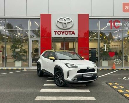 Белый Тойота Yaris Cross, объемом двигателя 1.49 л и пробегом 45 тыс. км за 28500 $, фото 26 на Automoto.ua
