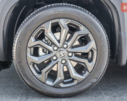 Белый Тойота Yaris Cross, объемом двигателя 1.49 л и пробегом 1 тыс. км за 33542 $, фото 16 на Automoto.ua
